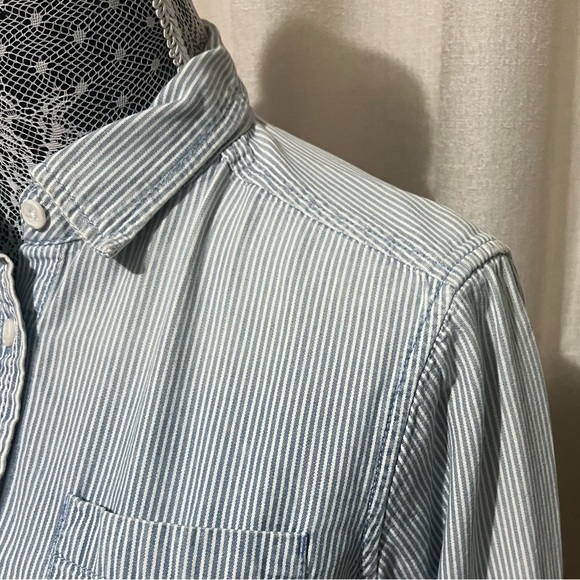 American Eagle Striped Denim Button up Shirt - Picture 3 of 7